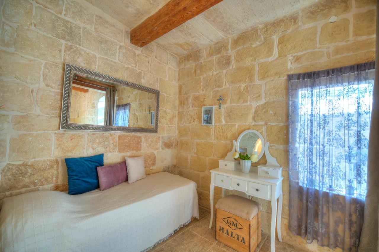 Lija Casa Bartolo A Hidden Gem - Spacious Village Home Ebar1-1 מראה חיצוני תמונה