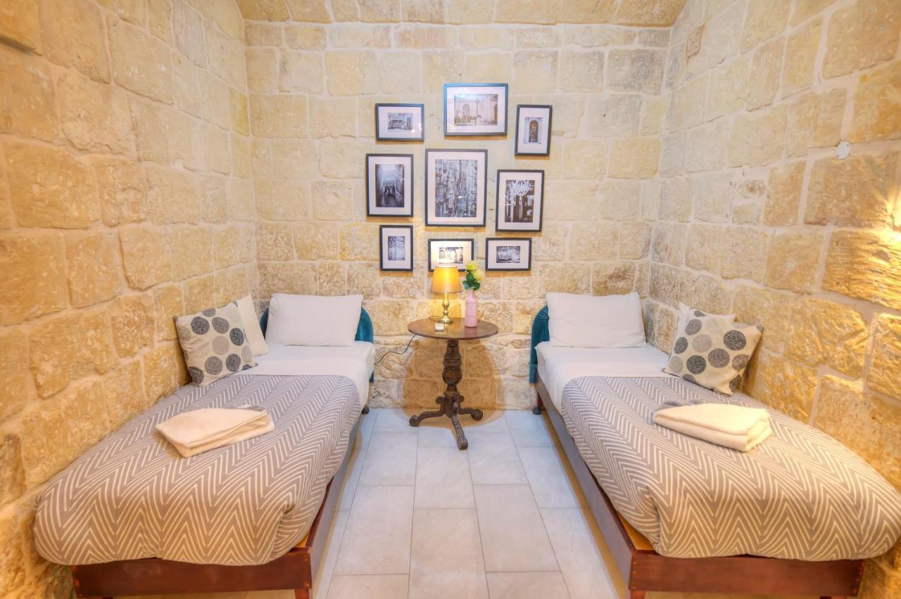 Lija Casa Bartolo A Hidden Gem - Spacious Village Home Ebar1-1 מראה חיצוני תמונה