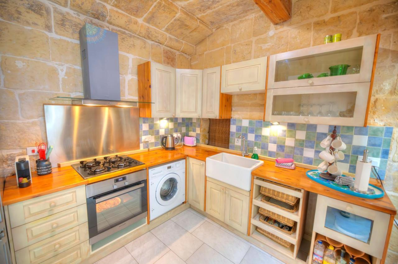 Lija Casa Bartolo A Hidden Gem - Spacious Village Home Ebar1-1 מראה חיצוני תמונה